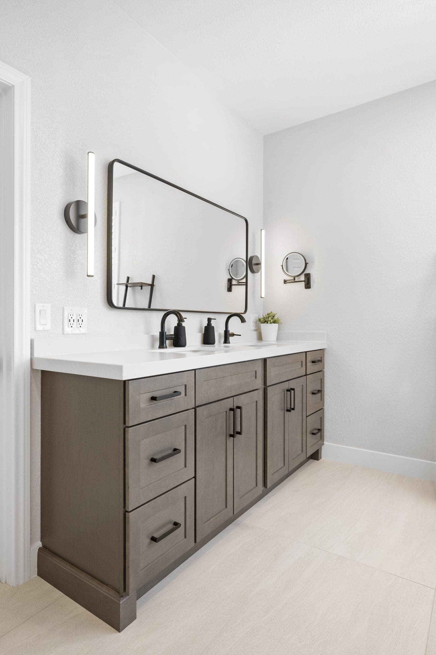 Bathroom Remodel – Via Opuntia