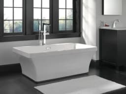 Everly® 60'' X 32'' Freestanding Tub With Integrated Waste