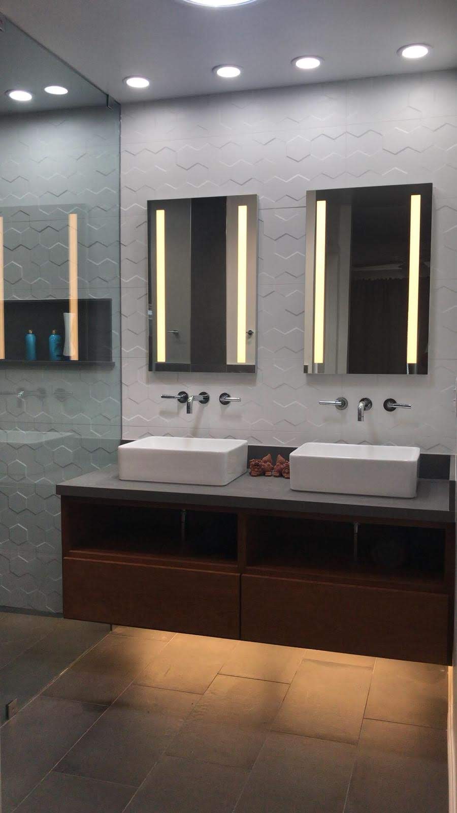 MBK Gallery