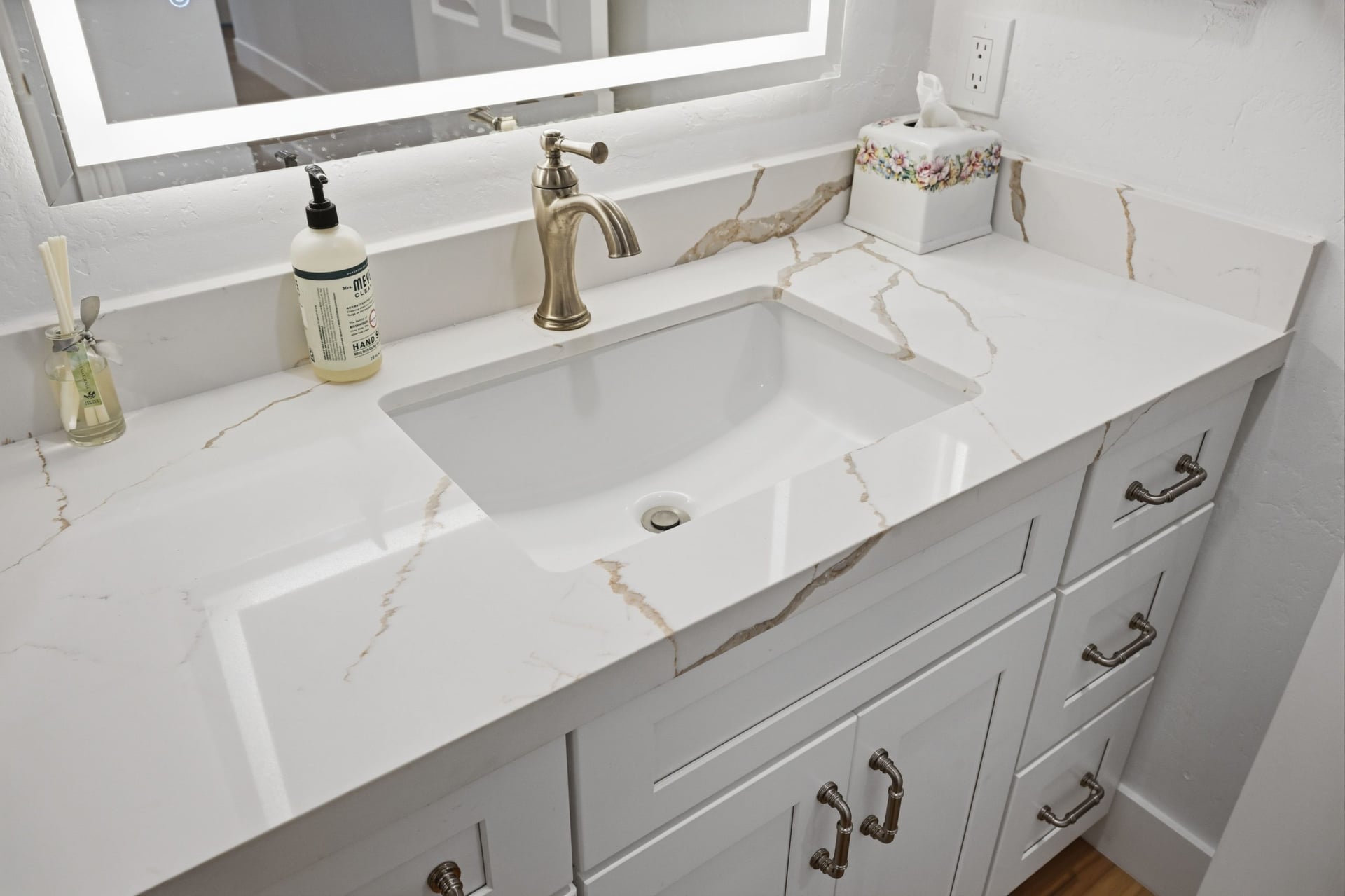 Donahue Drive - Bathroom Countertop & Undermount Sink Detail