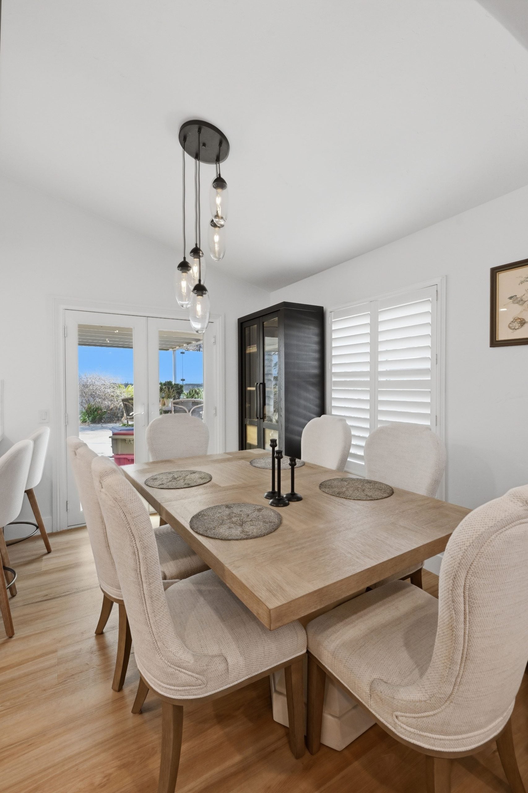 Donahue Drive - Dining Room Table View