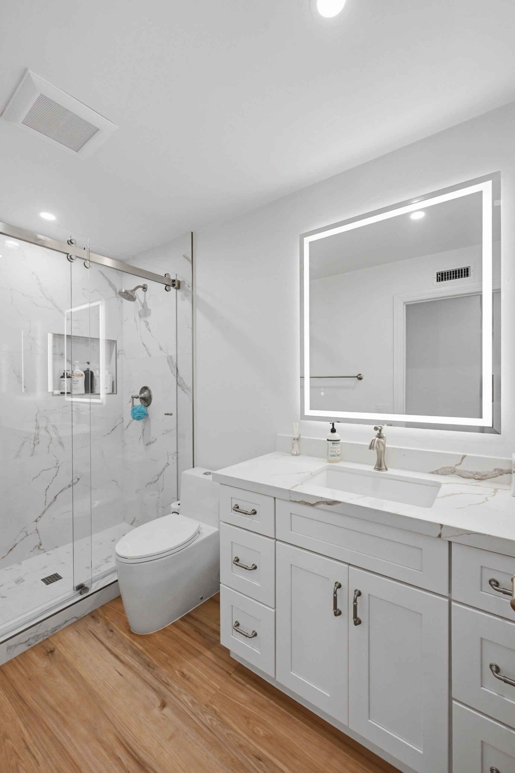 Donahue Drive - Guest Bathroom Vanity & Shower Wide View