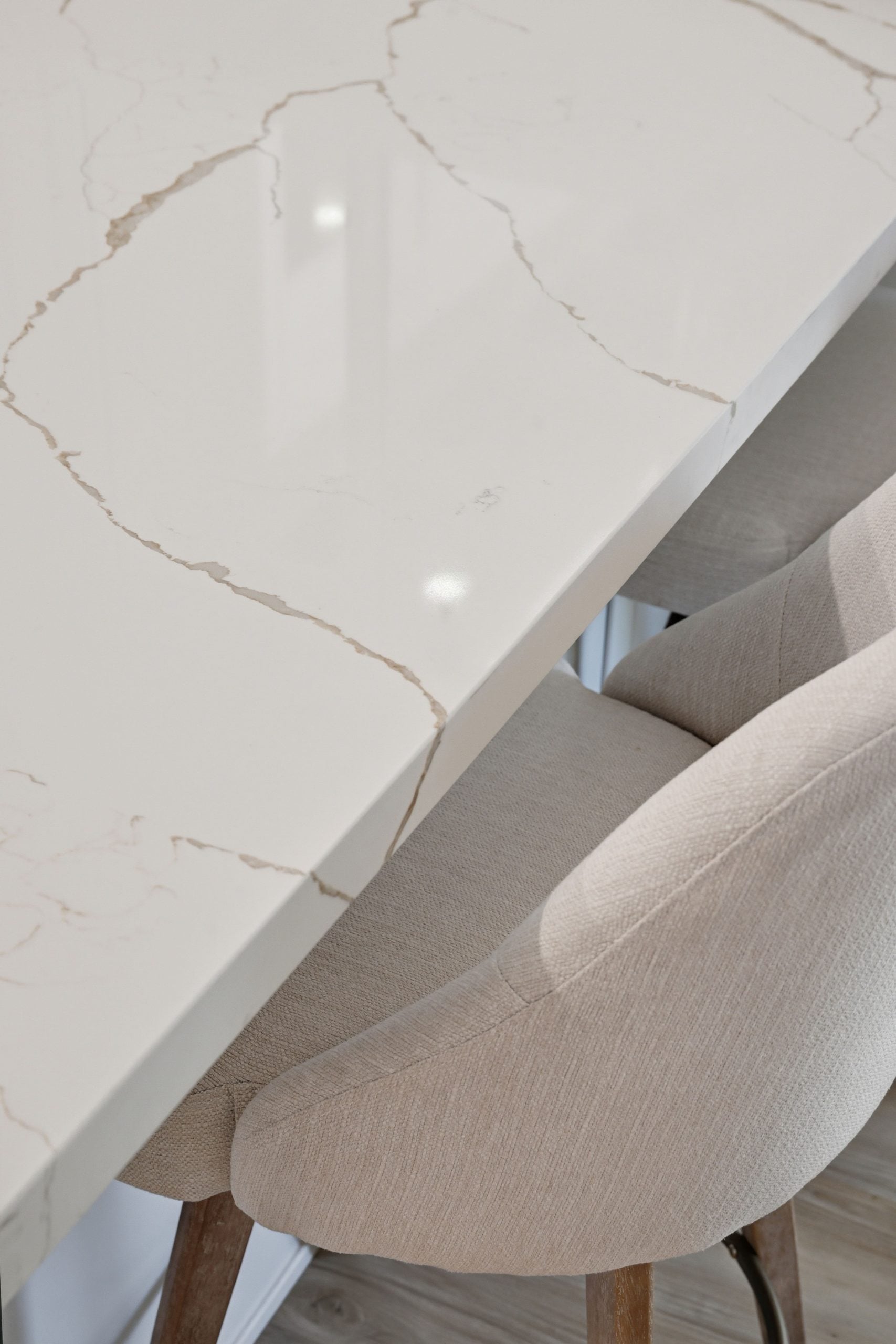 Donahue Drive - Kitchen Island Quartz Countertop Detail