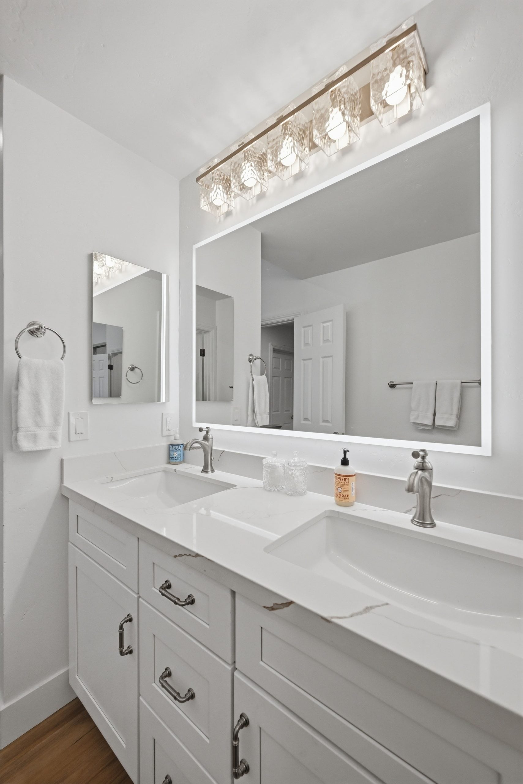 Donahue Drive - Primary Bathroom Double Vanity (Straight-On View)