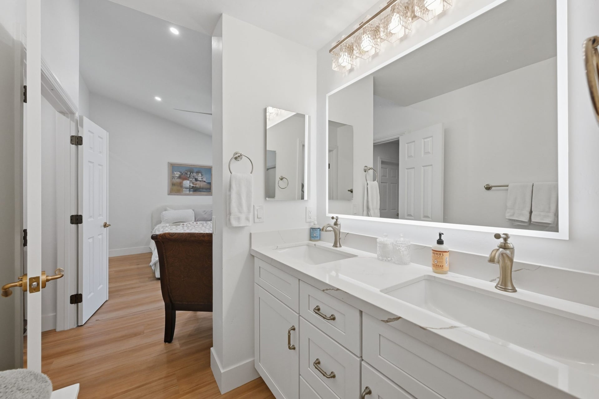 Donahue Drive - Primary Bathroom Entry & Double Vanity