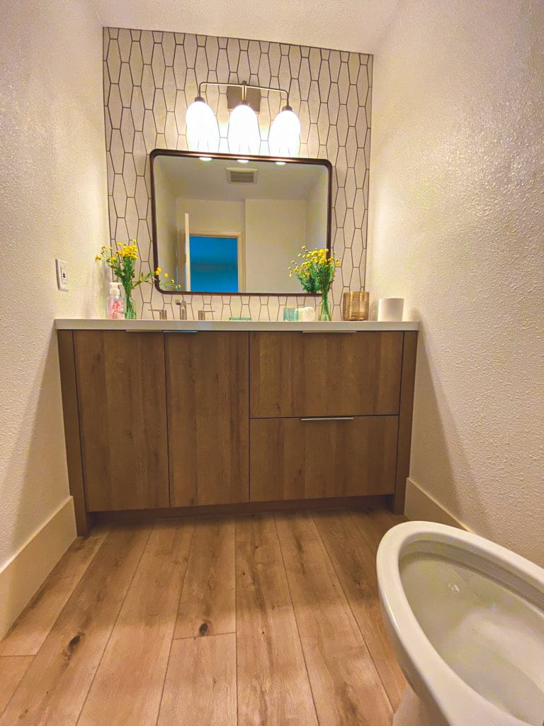 Transitional Bathroom – Bay Ho, CA