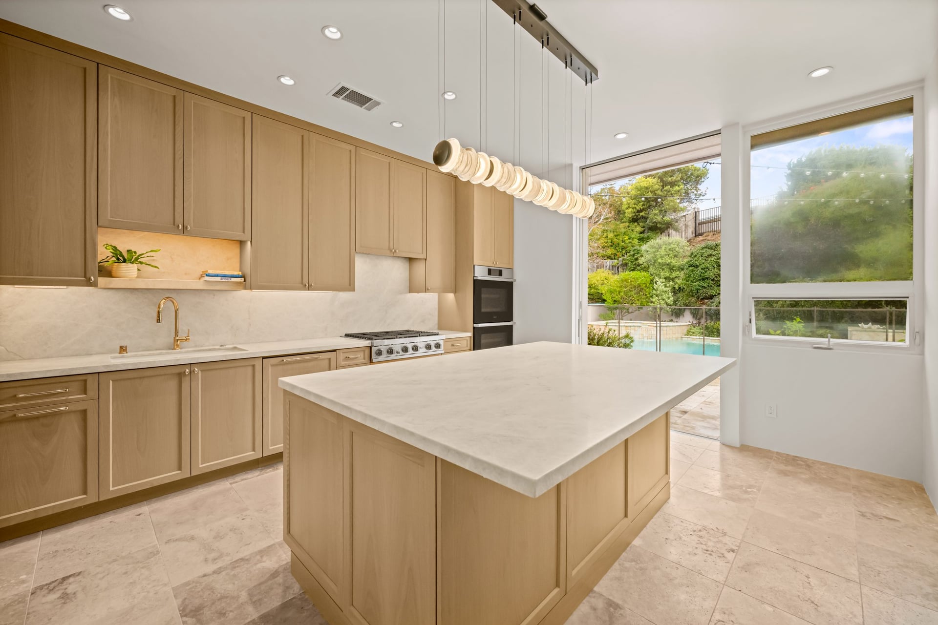 2876 Sugarman Way 11