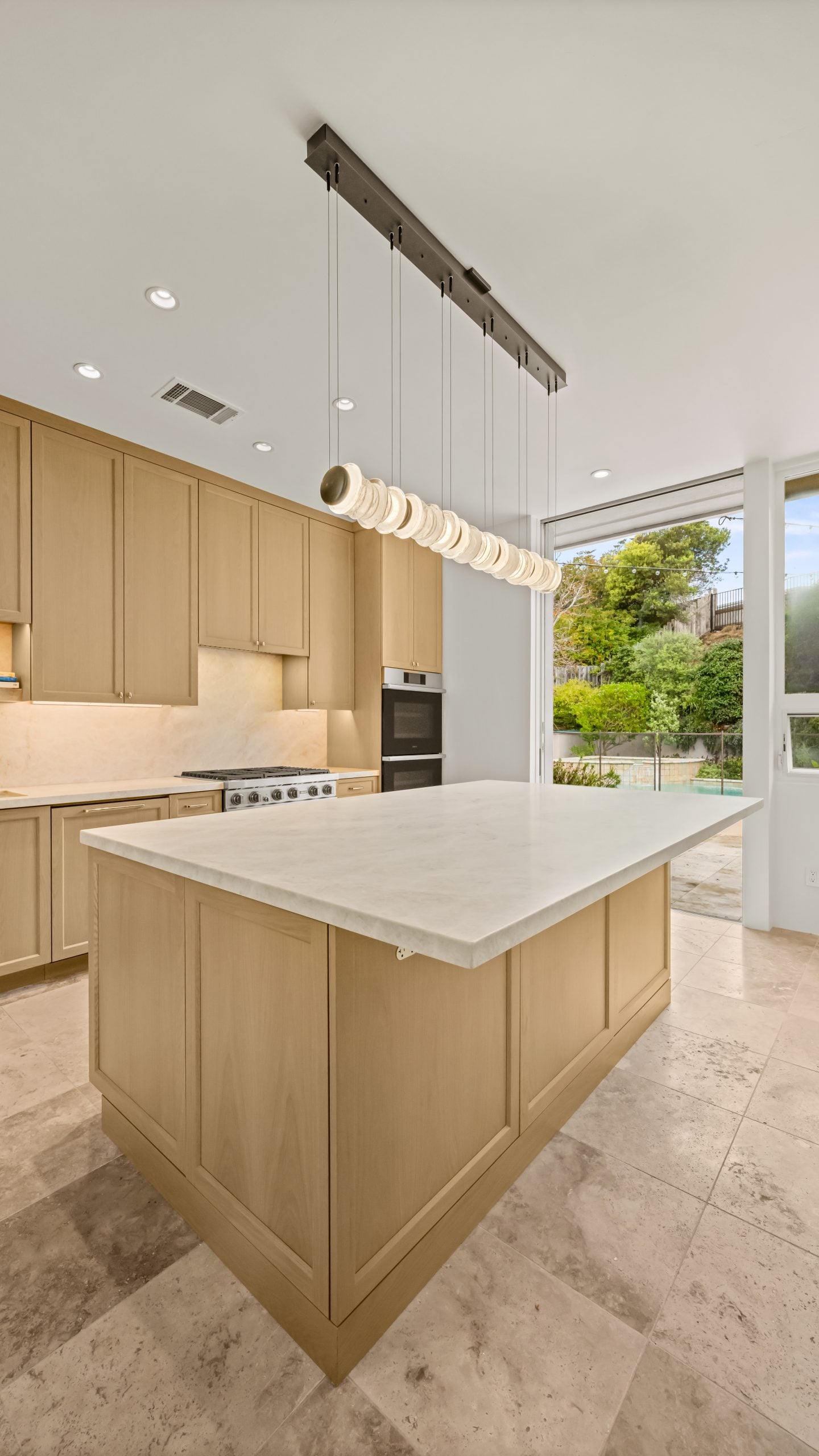 2876 Sugarman Way 39