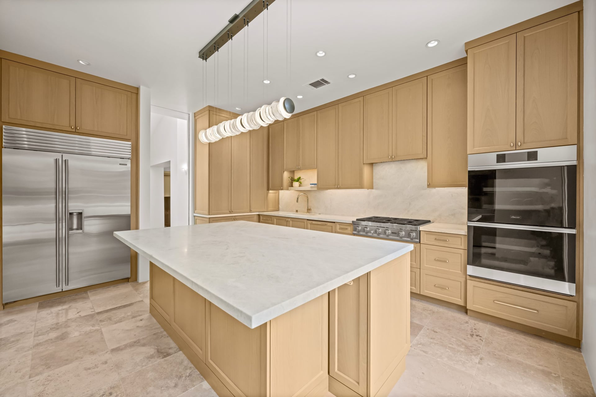 2876 Sugarman Way 5