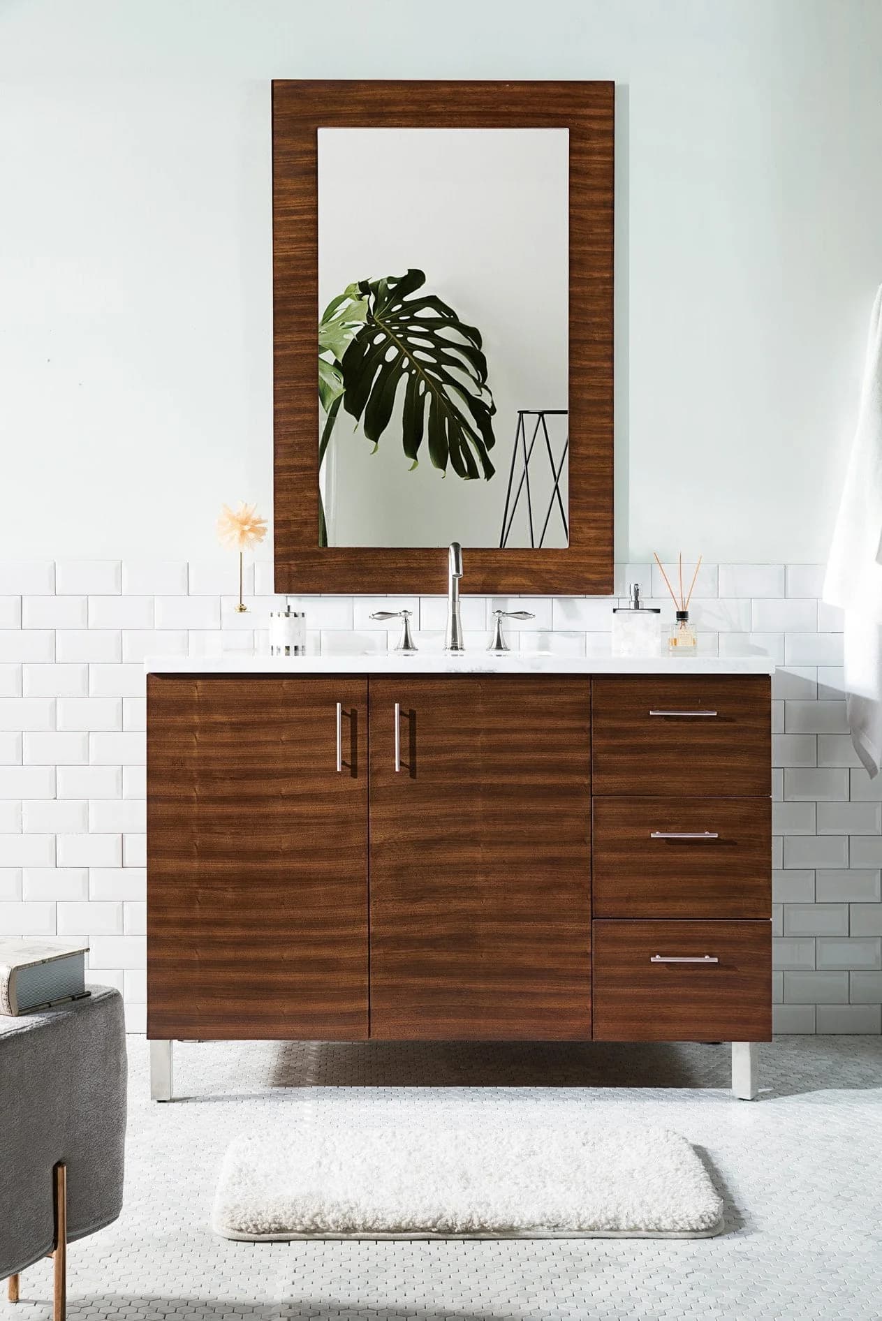 Metropolitan 48" Single Bathroom Vanity