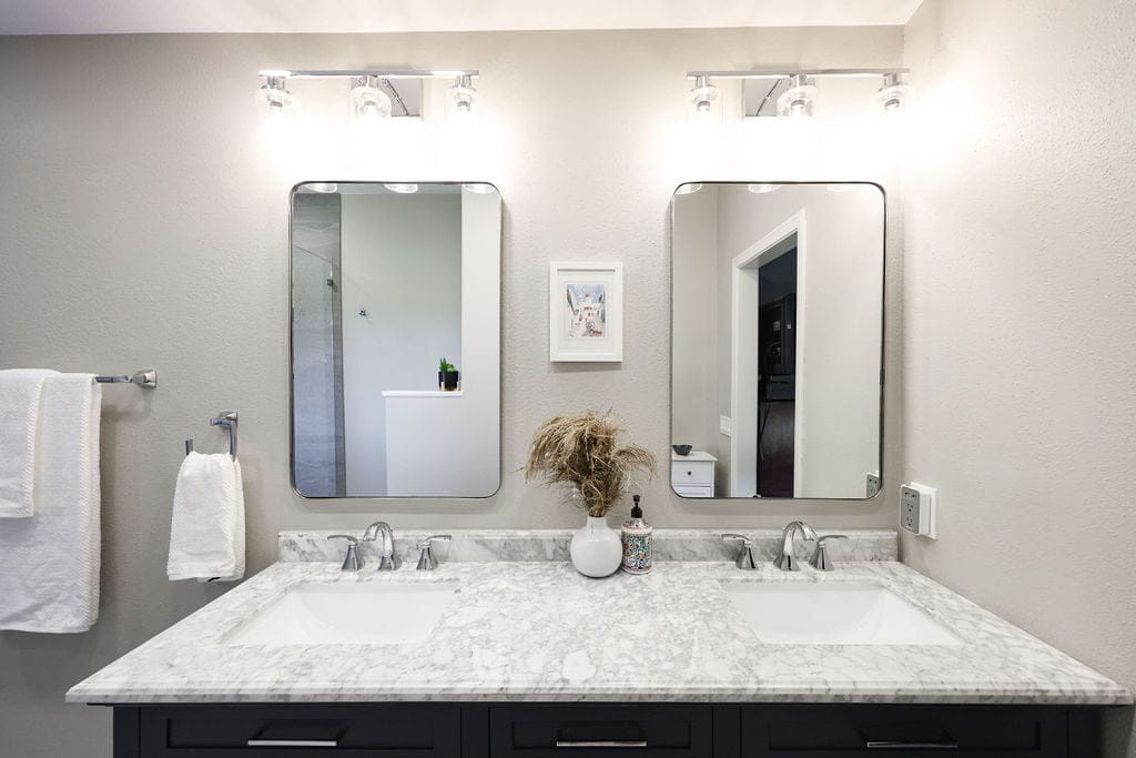 Santorini-Inspired Primary Bath – Sorrento Mesa video cover