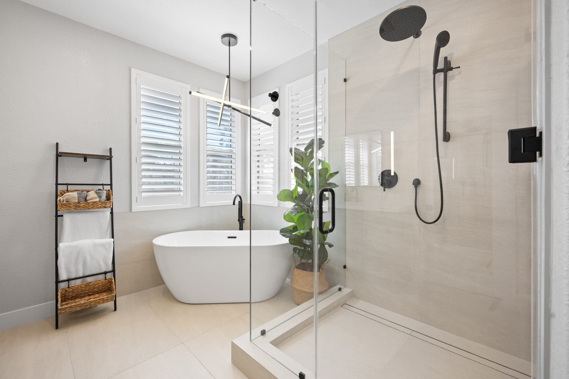 Top Bathroom Space Designs for 2024