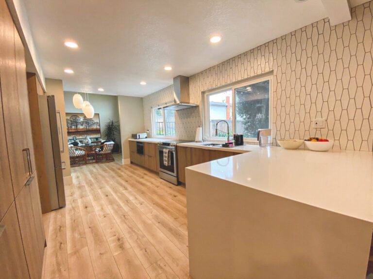 Transitional Kitchen - Bay Ho, CA 19 MBK Bath and Kitchen 41
